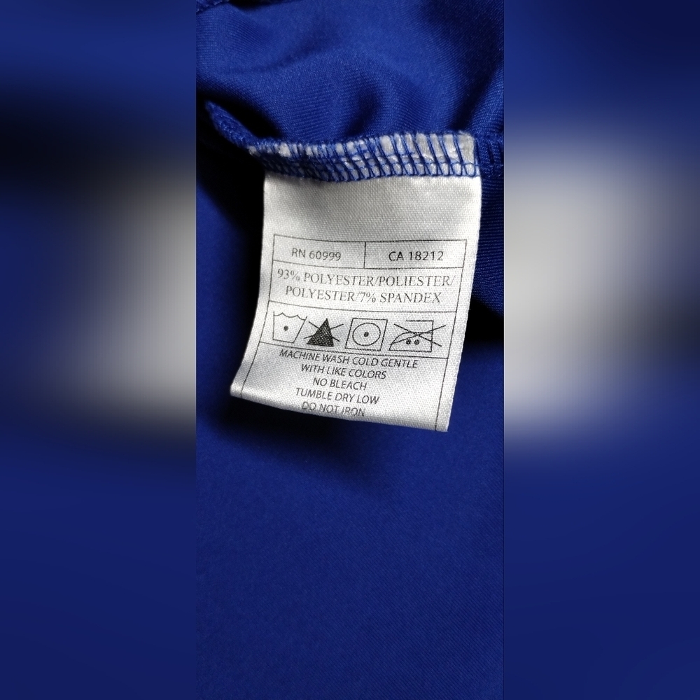 Women's Chicago Cubs Antigua Royal Logo Generation, Full-zip Jacket Size(S) - Picture 12 of 12